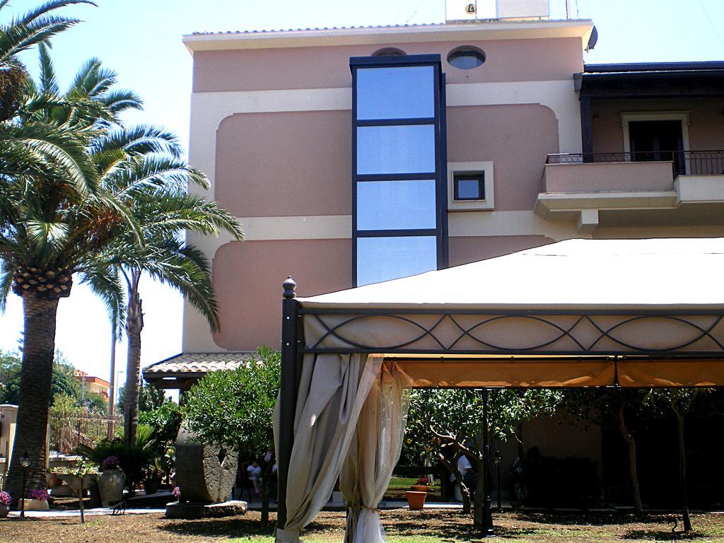 Sea Garden - Sicily In * Pozzallo